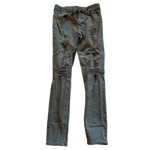 American Eagle gray distressed skinny jeans 32X34